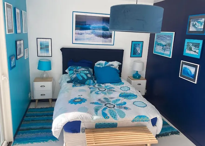 La Maison Bleue-sciotot-les Pieux * Les Pieux