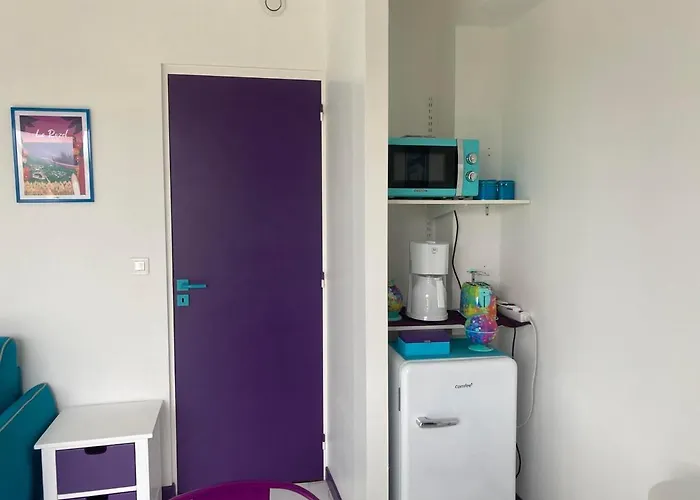 La Maison Bleue-sciotot-les Pieux